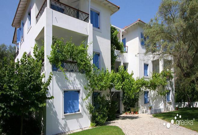 Armonia Apartments Vasilikí Exterior foto